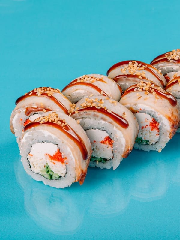 Королевский дракон с крабом